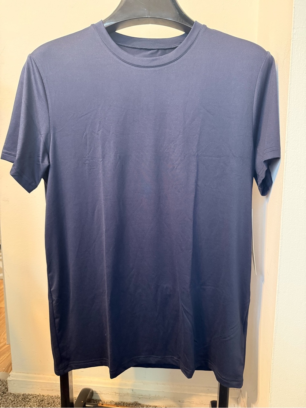 ⭐️ 3/$20 NWT Navy Crew Neck Men's T-Shirt 32 degrees cool performance size L